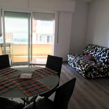Great Apartment, 4 Mins Walk To The Beach * Calella