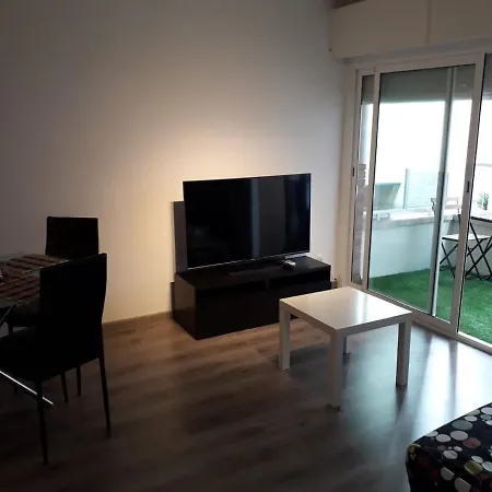 Great Apartment, 4 Mins Walk To The Beach Calella
